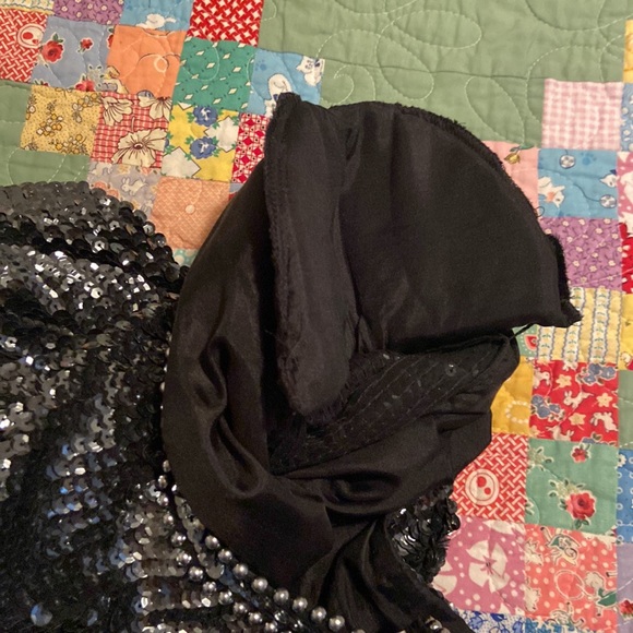 Vintage Oleg Cassini sequin blouse size small fits size medium - Picture 12 of 13